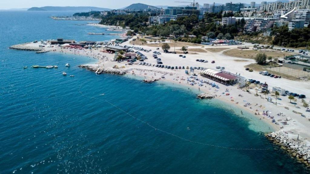 Apartment Relax Whit Big Terrace 170M2 Near The Beach Split Exterior photo